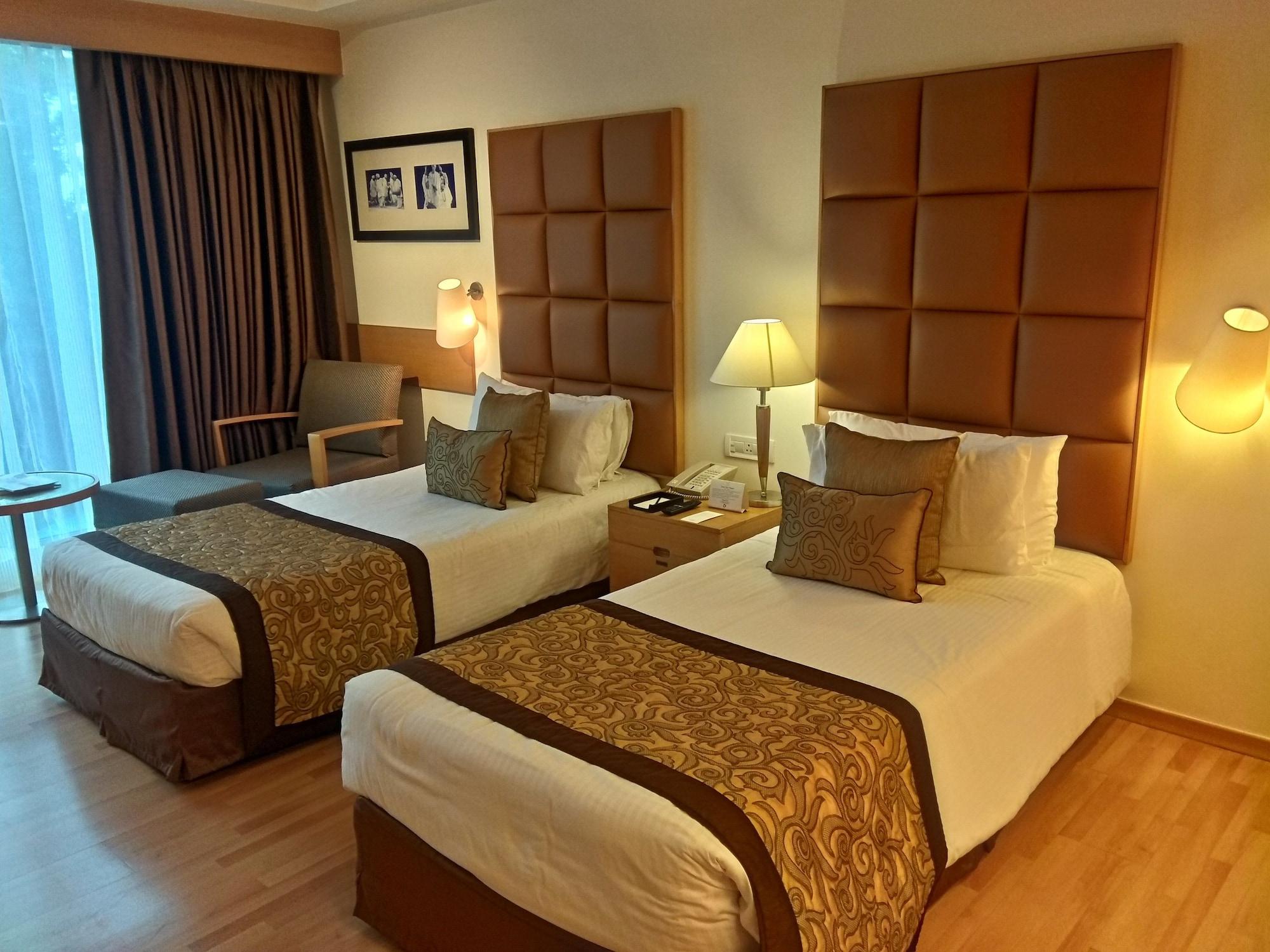 Taj Chandīgarh Esterno foto Deluxe room